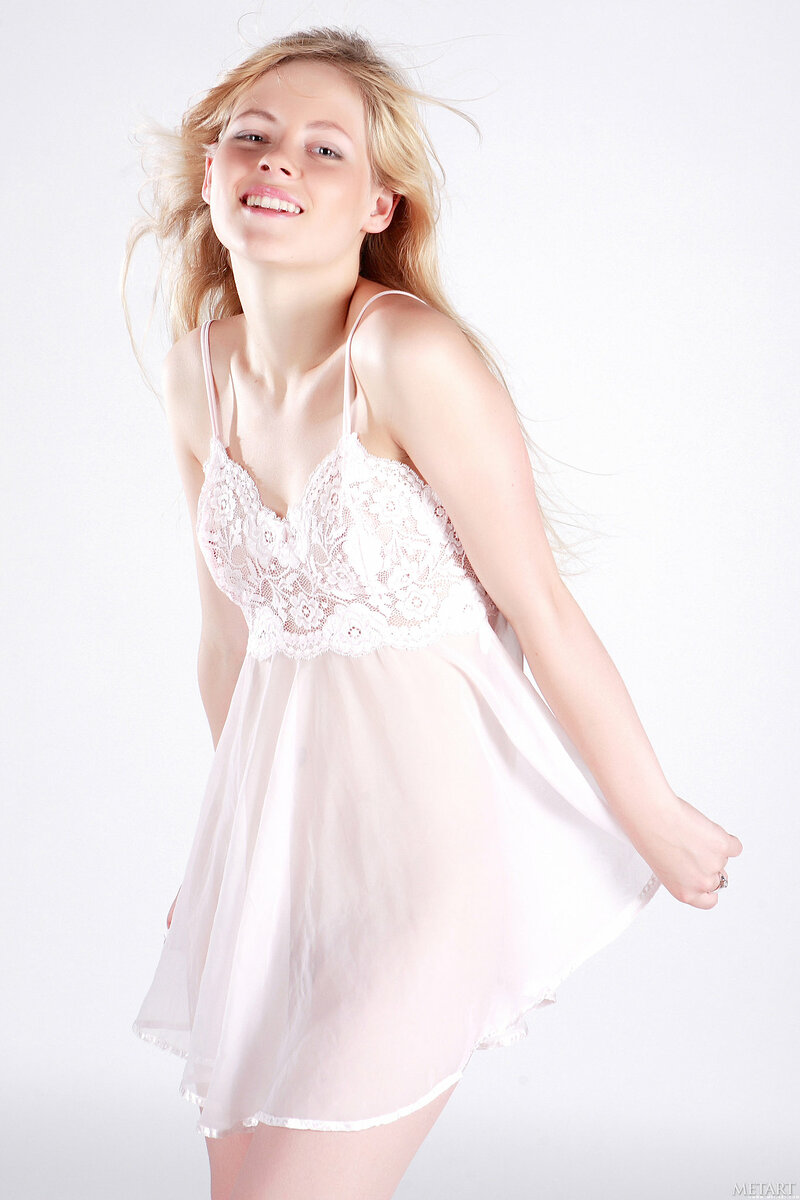 Марина, 23 года, 2 размер груди